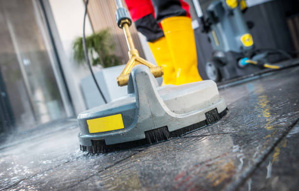 Best Deck Pressure Washing  in Flying Hills, PA
